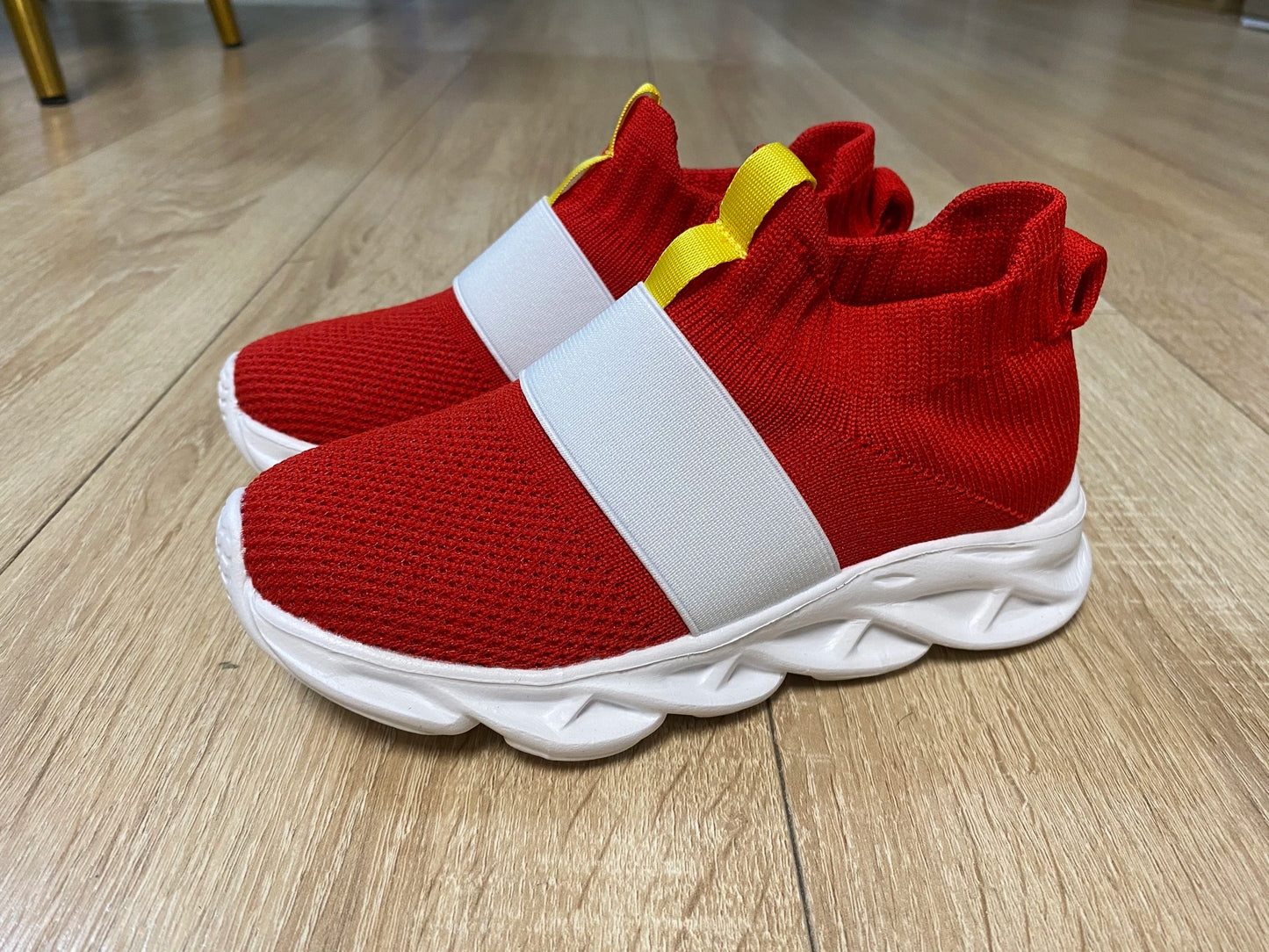 Kids’ Sonic-Inspired Sneakers – Fun & Comfortable